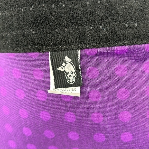 Hot Topic Black and Purple Corset with Heart Cutout Size 32B - Picture 8 of 11